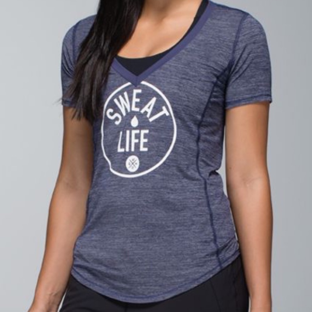 EUC Lululemon Runner Up Short Sleeve - Sz 6